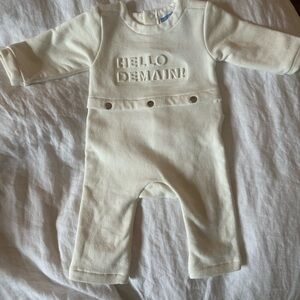 Jacadi EUC Cream Newborn One-Piece with 'HELLO DEMAIN!' Embossed Detail